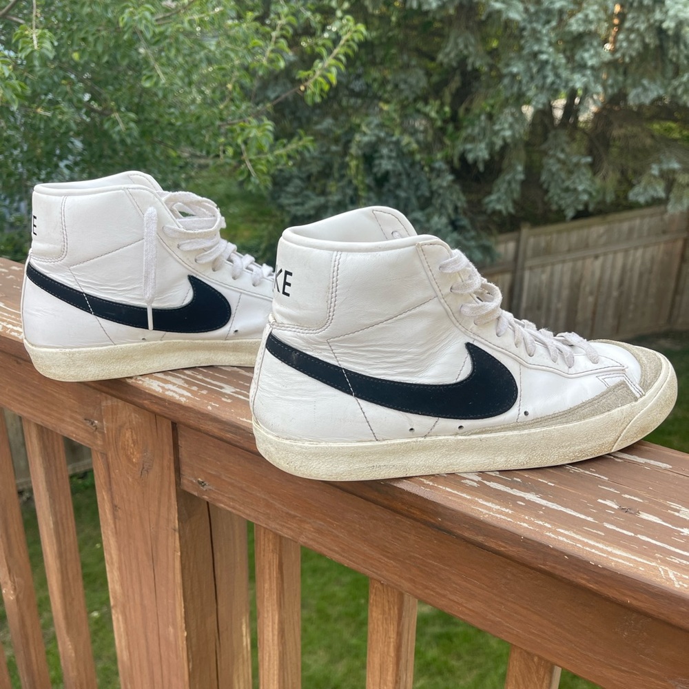 Men’s size 10 Nike Blazers